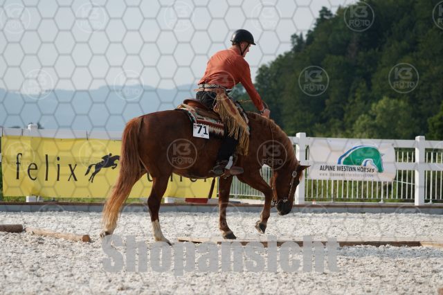 s_A_901410.JPG
